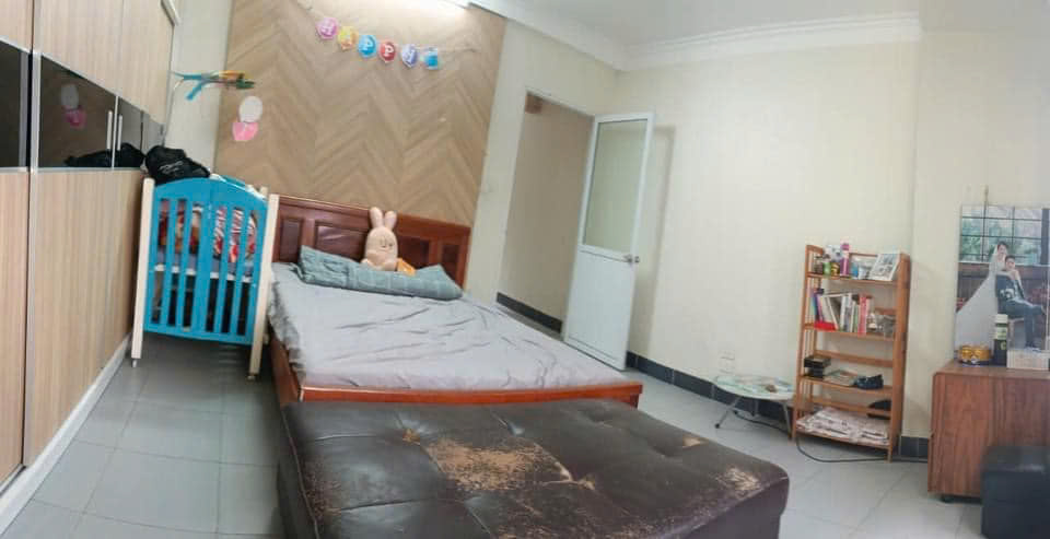 Cho thuê nhà nguyên căn Phố Vũ Trọng Phụng, Thanh Xuân 4 tầng x 50m2, 5 ngủ, vào ngay - Ảnh 1